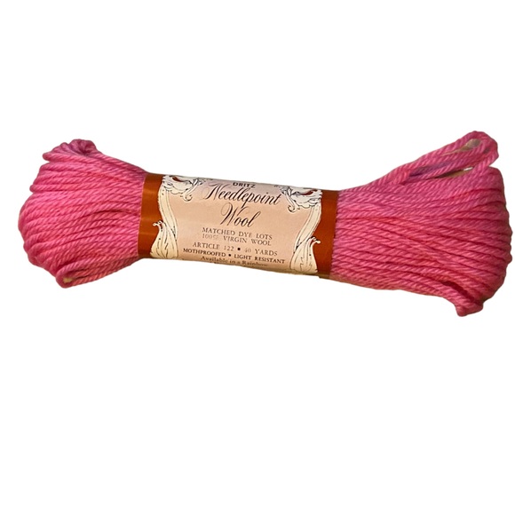 Shocking Pink VTG NOS Scovill Dritz Luxury 100% Virgin Wool Needlepoint 40 yards - Picture 1 of 5